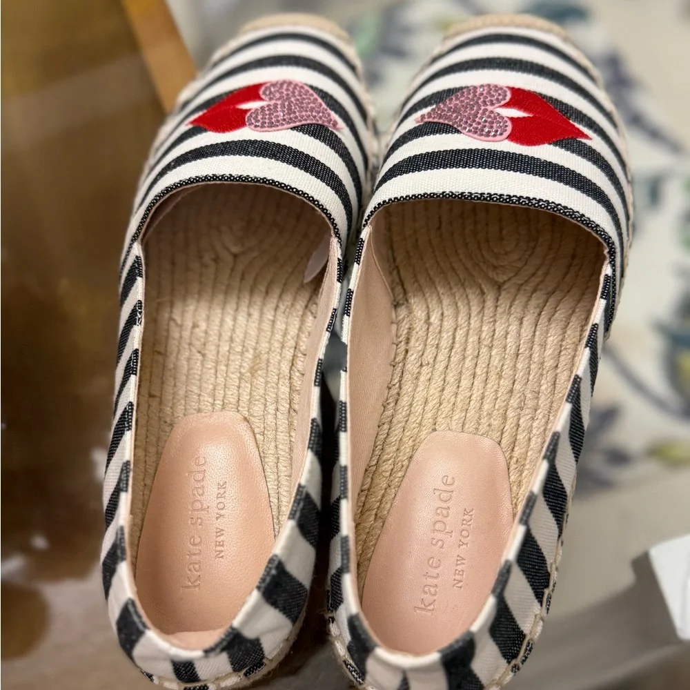 NWO BOX Kate Spade New York Women's Gimlet Heart Lips Espadrille 7.5